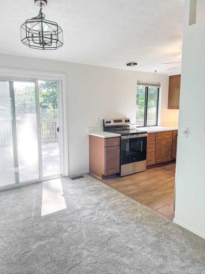 136 Old Gate Rd #1 - Photo 4 of 33