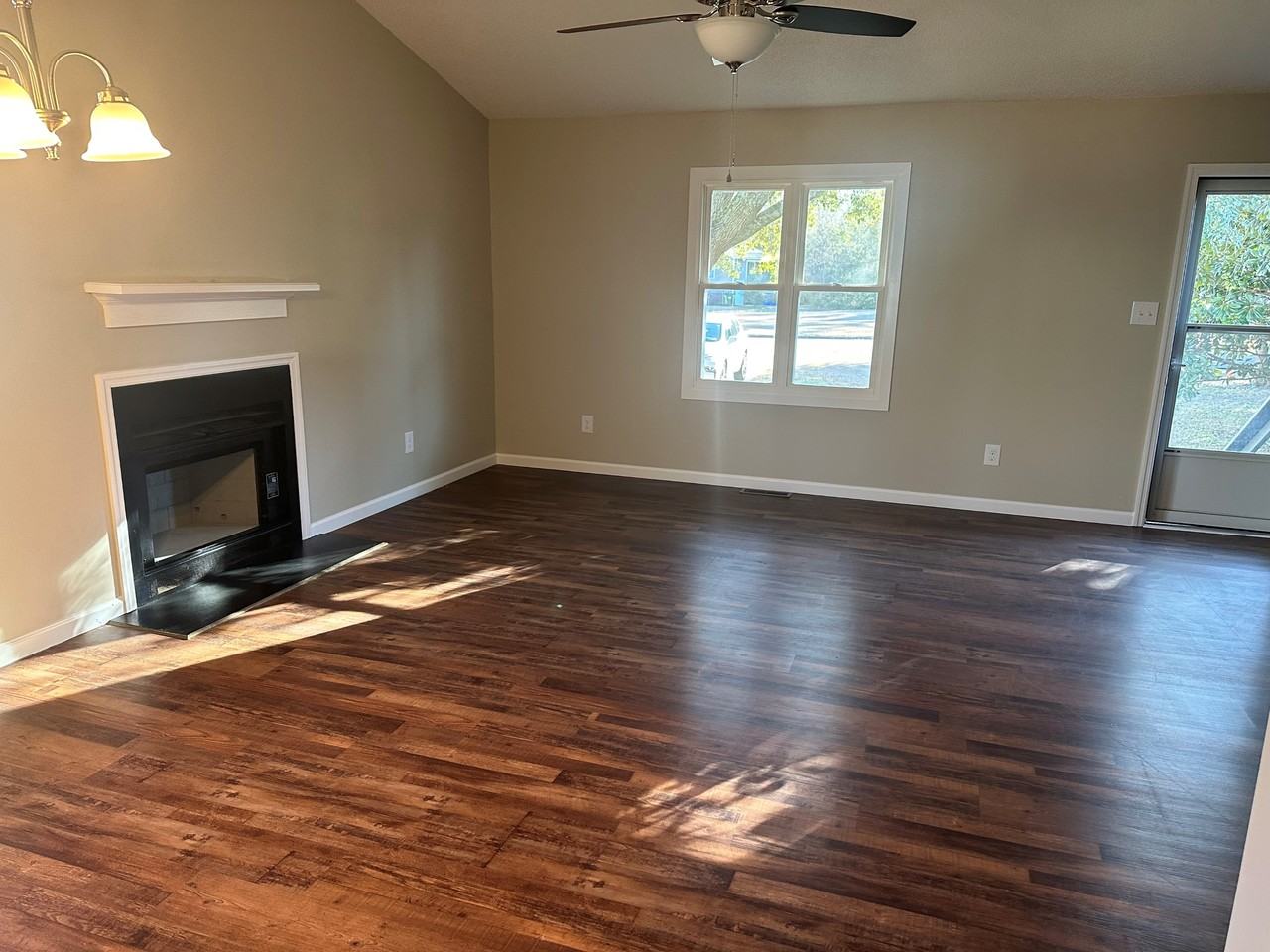 3204 Deer Path Cir #1 - Photo 3 of 24
