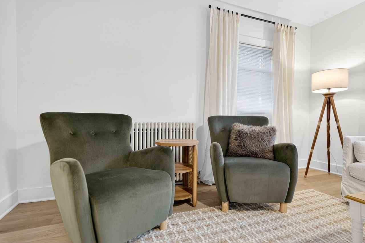 1389 Mount Pleasant Rd #1 - Photo 4 of 28