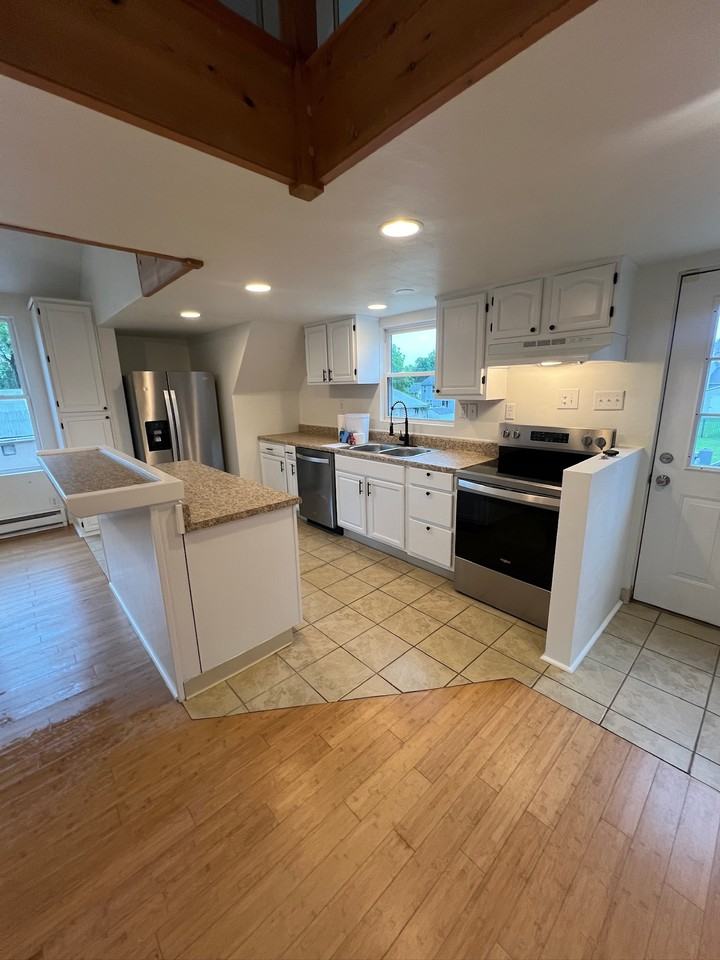 1365 Mount Pleasant Road - 1375 Rear #1375REAR - Photo 3 of 20