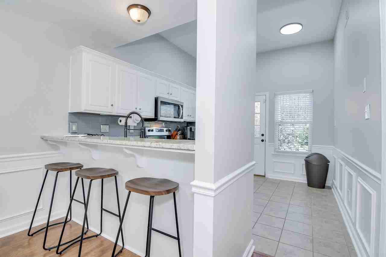 2003 Helmsdale Ln #1 - Photo 5 of 20