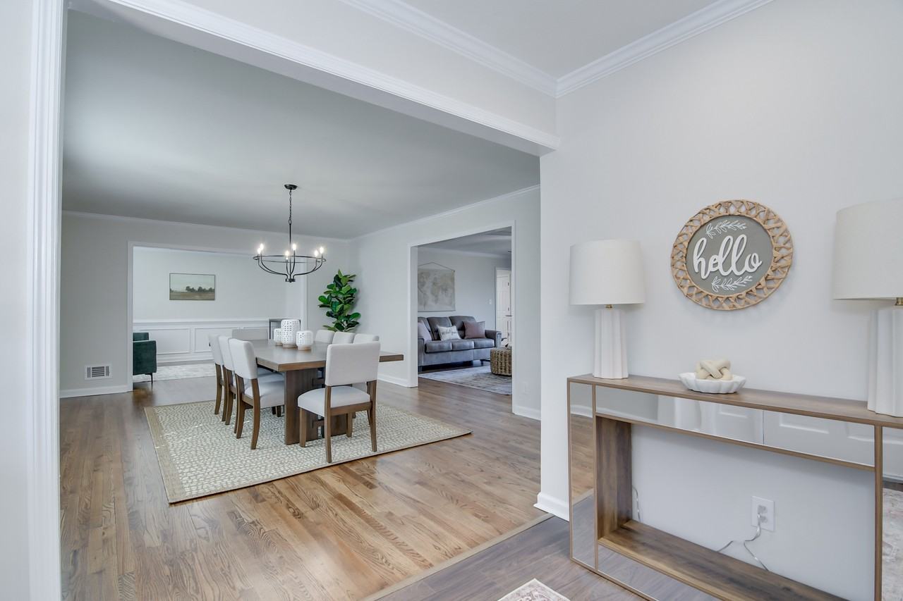 407 Sheffield Cir #1 - Photo 5 of 38