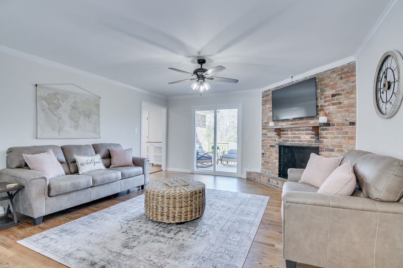 407 Sheffield Cir #1 - Photo 7 of 38