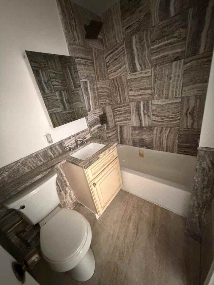 4048 Harper Avenue - Photo 5 of 10