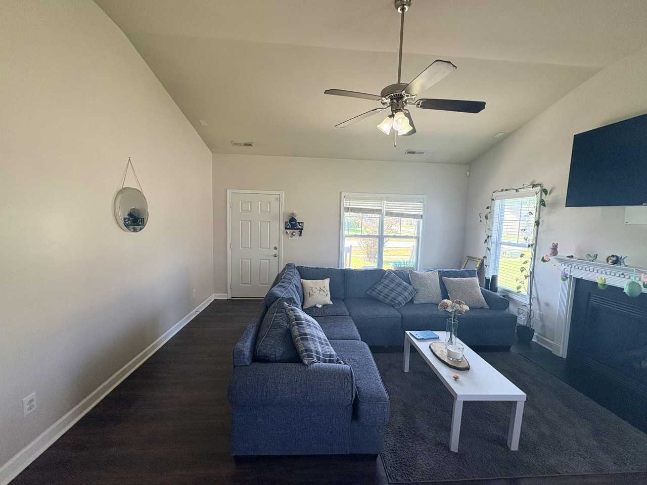 174 Moonstone Ct #1 - Photo 5 of 30