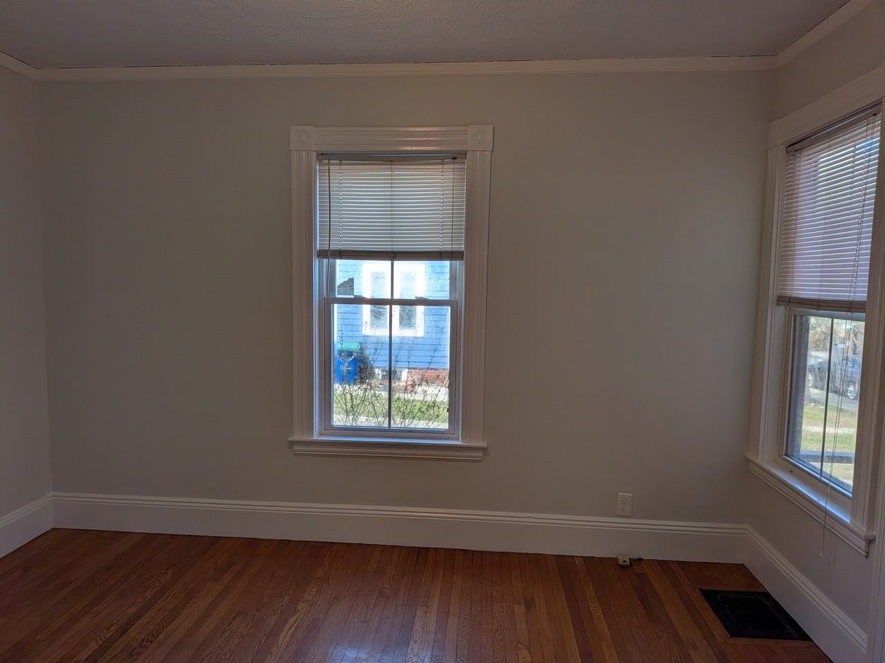 28 Albion St #1 - Photo 6 of 10