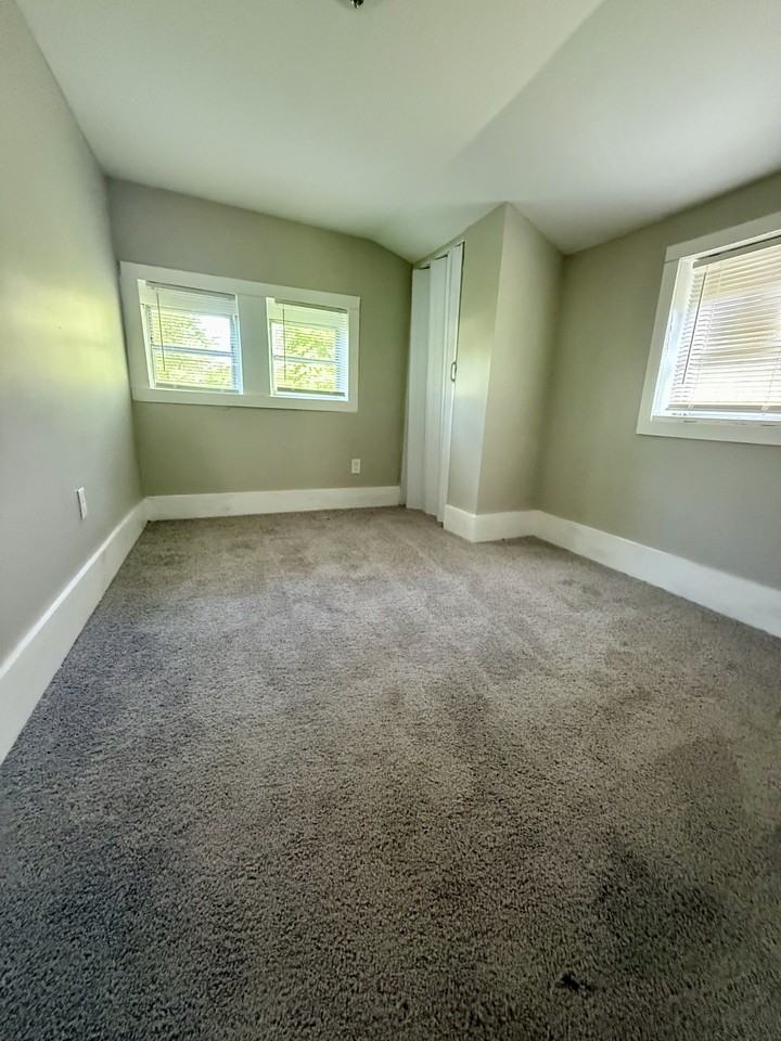 204 5th Way #1 - Photo 5 of 7