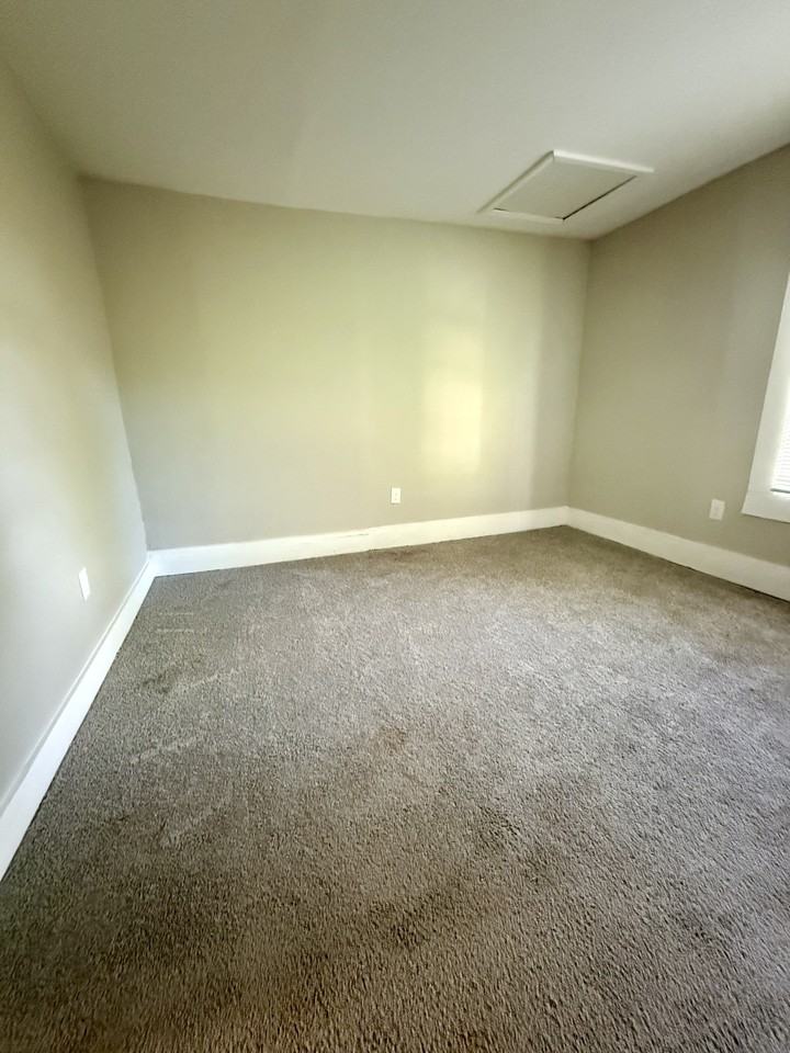 204 5th Way #1 - Photo 6 of 7