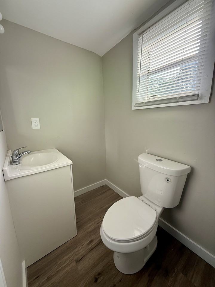 204 5th Way #1 - Photo 7 of 7