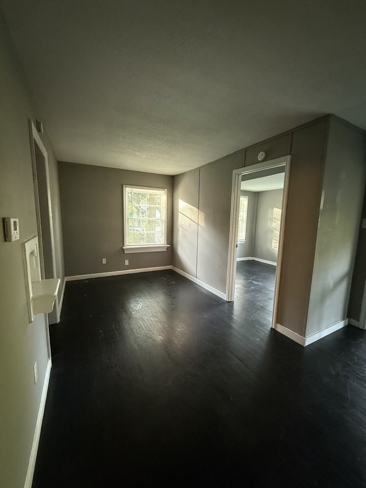 63 Wilkes Cir #1 - Photo 6 of 11