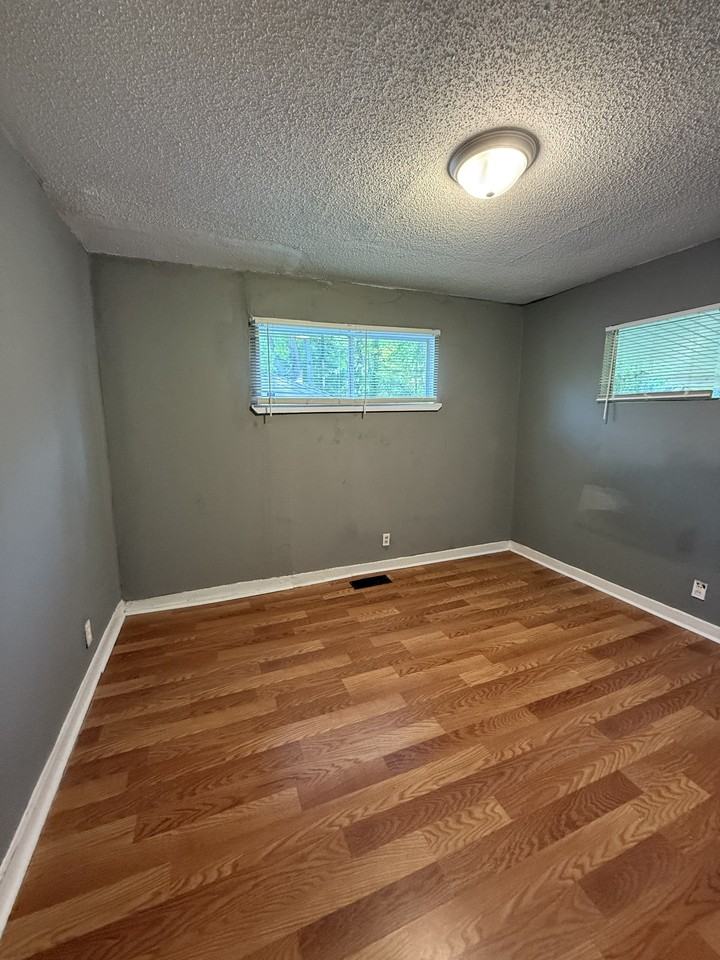 63 Wilkes Cir #1 - Photo 7 of 11