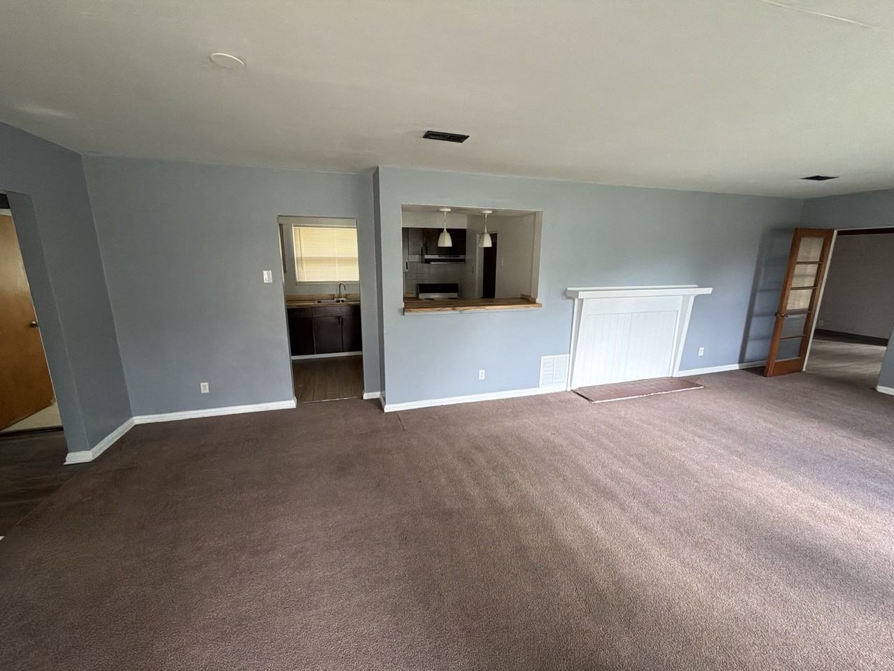 10000 Knollcrest Dr #1 - Photo 2 of 15