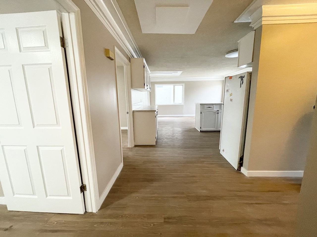 4324 Bowness Rd Nw #1 - Photo 4 of 10