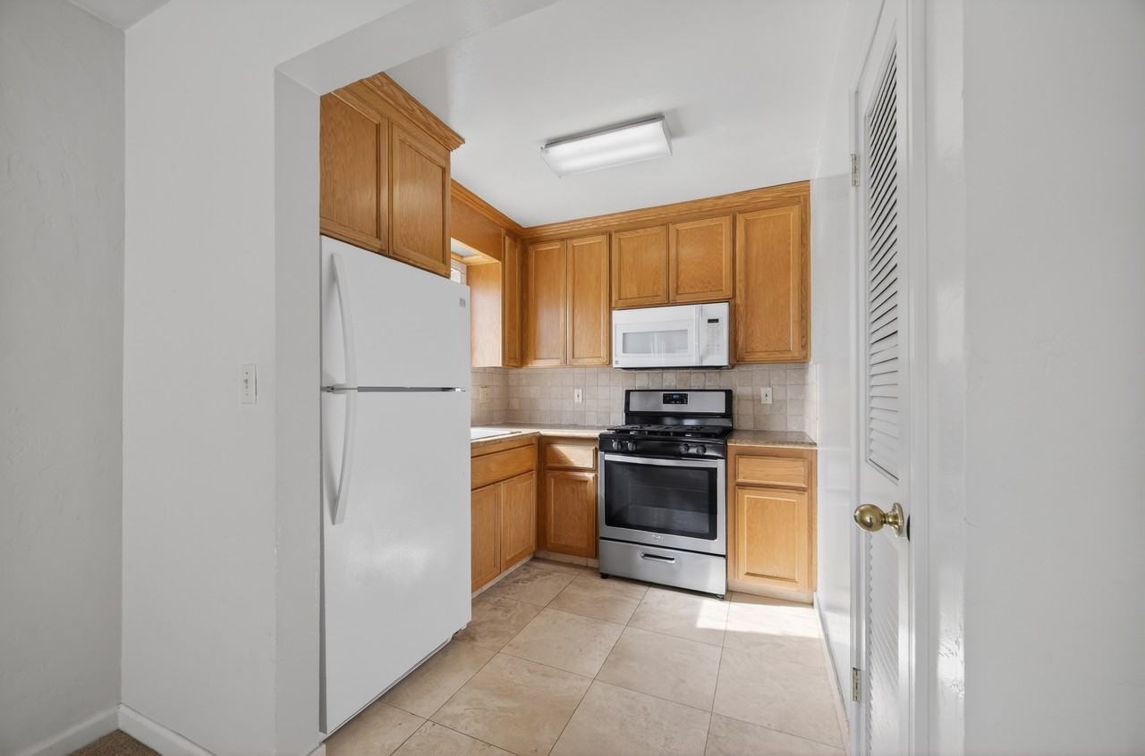 1866 Dwight Way #1 - Photo 6 of 10