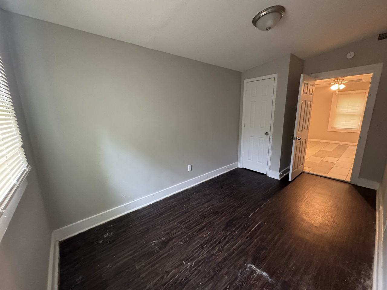 331 S Mclin St Sw #1 - Photo 5 of 11