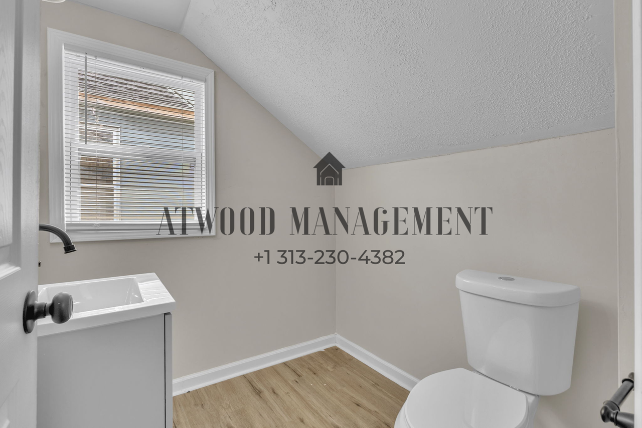 3475 Crane St - Photo 7 of 10