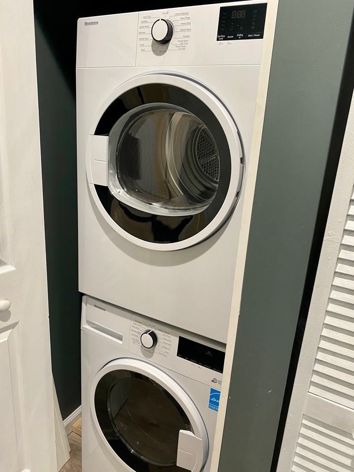 4909 Wisconsin Ave Nw #B - Photo 5 of 8