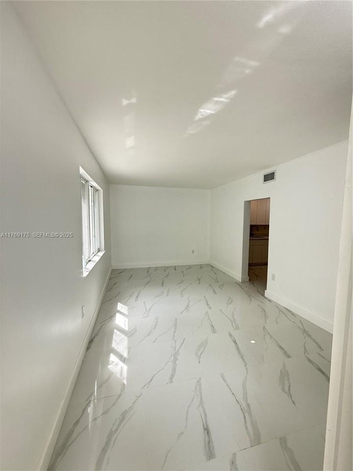 236 Northeast 55th Street - Photo 7 of 16