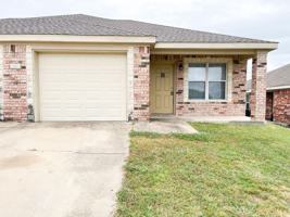 featured image of 310 N 10th St