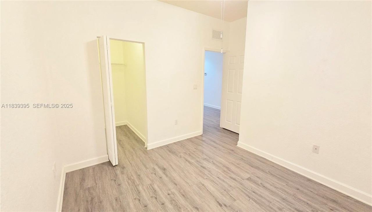 14754 Southwest 25th Street #1 - Photo 5 of 20