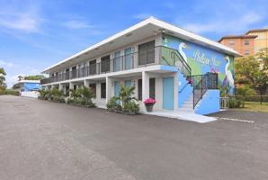 featured image of 1860 Phillippi Shores Dr