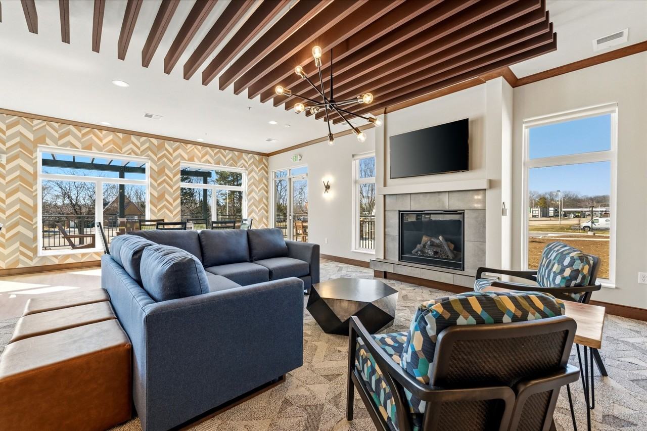 Duet Apartments - Photo 4 of 50