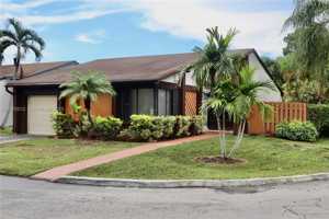 featured image of 9730 Southwest 148th Avenue