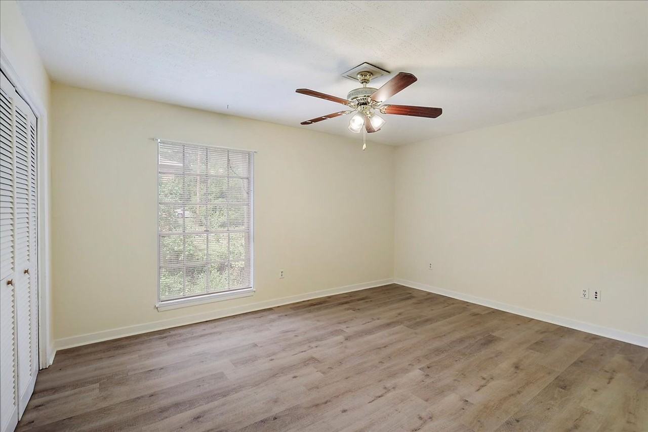 The Veranda Apartments, 1140 Greymont Avenue - Photo 7 of 10