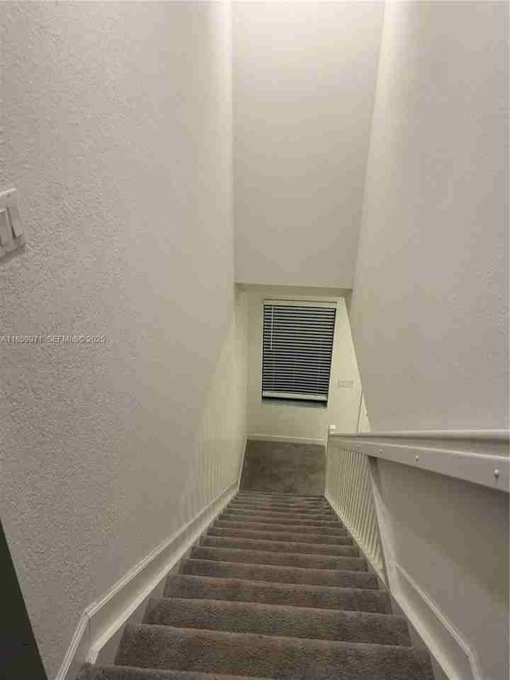 2831 Southwest 16th Terrace #2831 - Photo 4 of 33