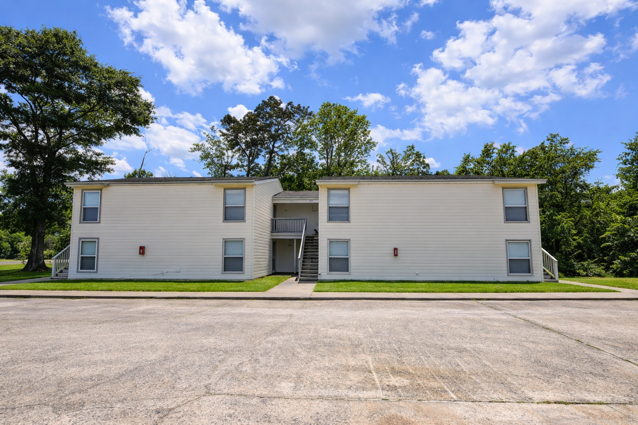 Timbers Apartments - Photo 2 of 5