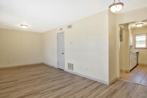 featured image of 3820 N Oliver St