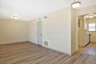 Bel Aire Oliver Apartments - Photo 1 of 1