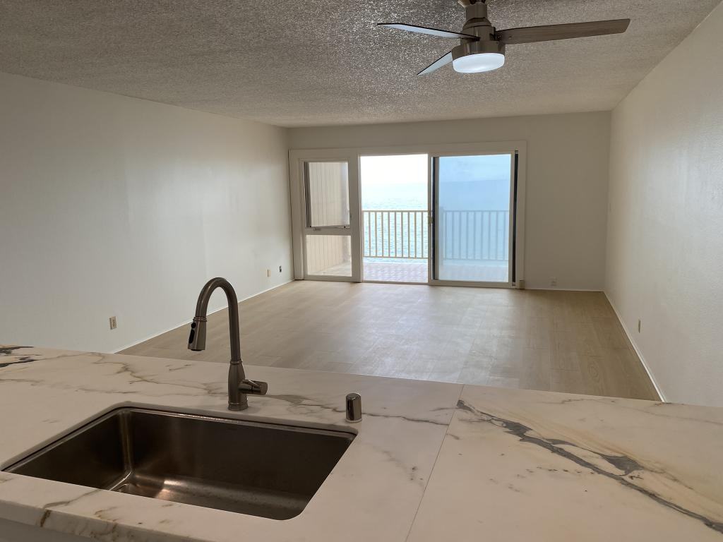 75-6002 Alii Dr - Photo 3 of 13