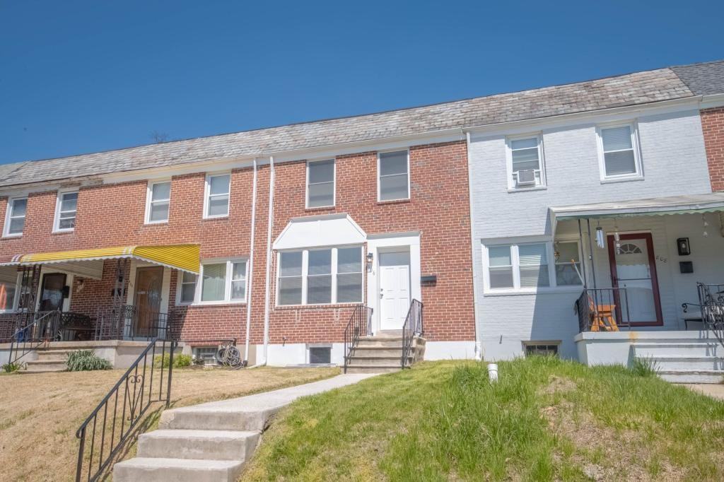 806 Benninghaus Rd - Photo 2 of 38