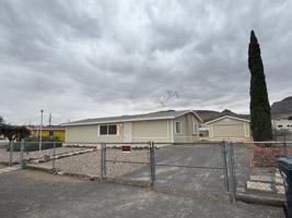 featured image of 4885 N Sierra Rd