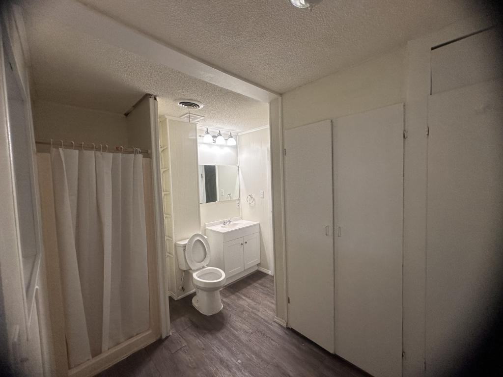 2237 B St Ne - Photo 7 of 17