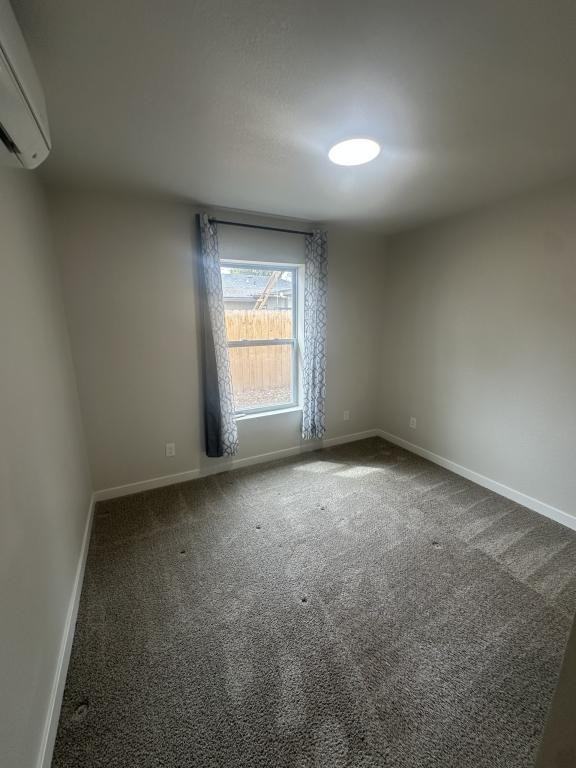 1338 E 7th St - Photo 7 of 11