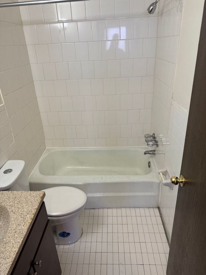 Park St Apartments - Photo 5 of 7