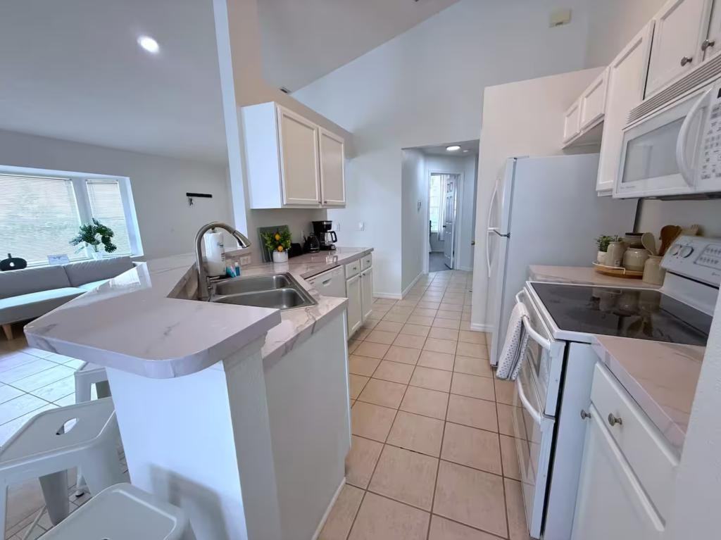 1518 Gulf Vue Dr - Photo 6 of 27