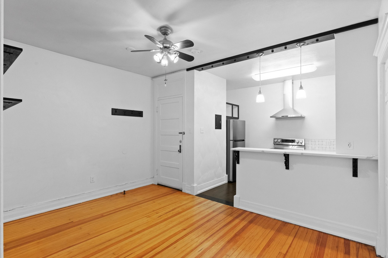 Landmark - Photo 2 of 7