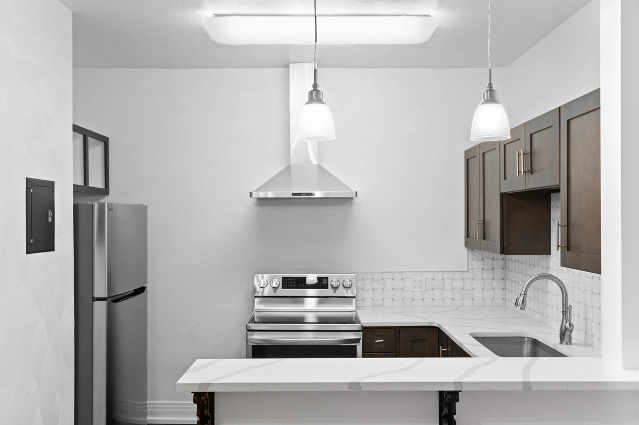 Landmark - Photo 4 of 7