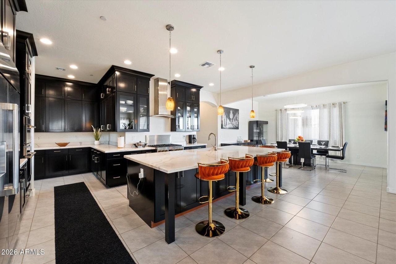 4689 N 183rd Ave - Photo 4 of 35