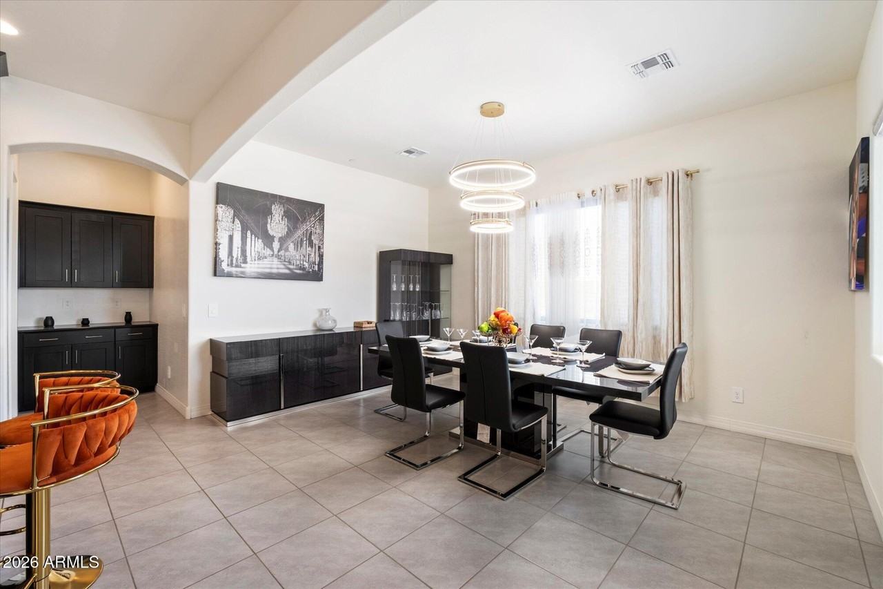 4689 N 183rd Ave - Photo 6 of 35