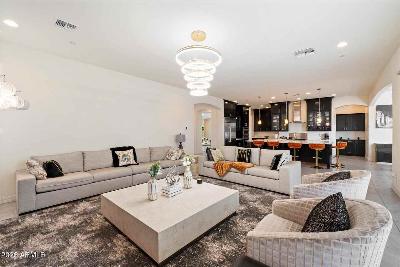 4689 N 183rd Ave - Photo 7 of 35