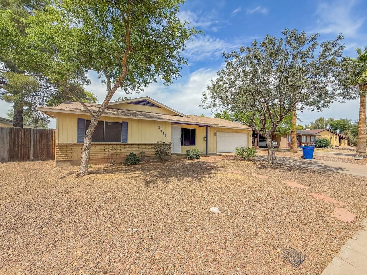 2812 S Cottonwood Dr