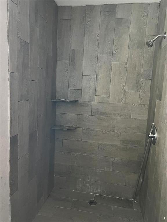 3206 Kellogg Ave - Photo 3 of 4