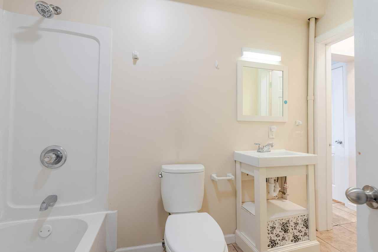 555 S Locust St #2 - Photo 6 of 8