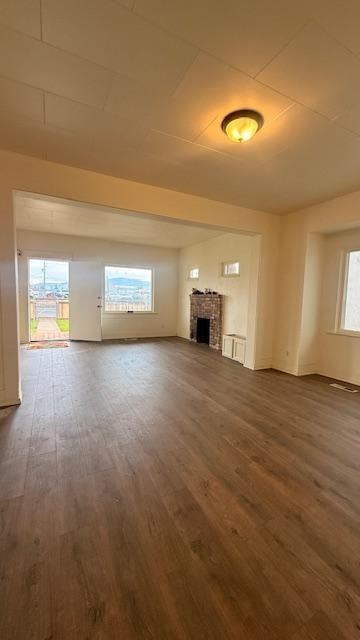 149 S Front St - Photo 6 of 36