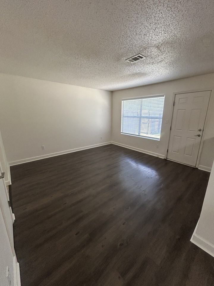 26 Arva Ct - Photo 5 of 27