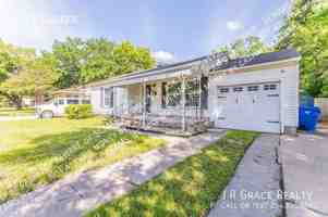 featured image of 3821 Lasker Ave